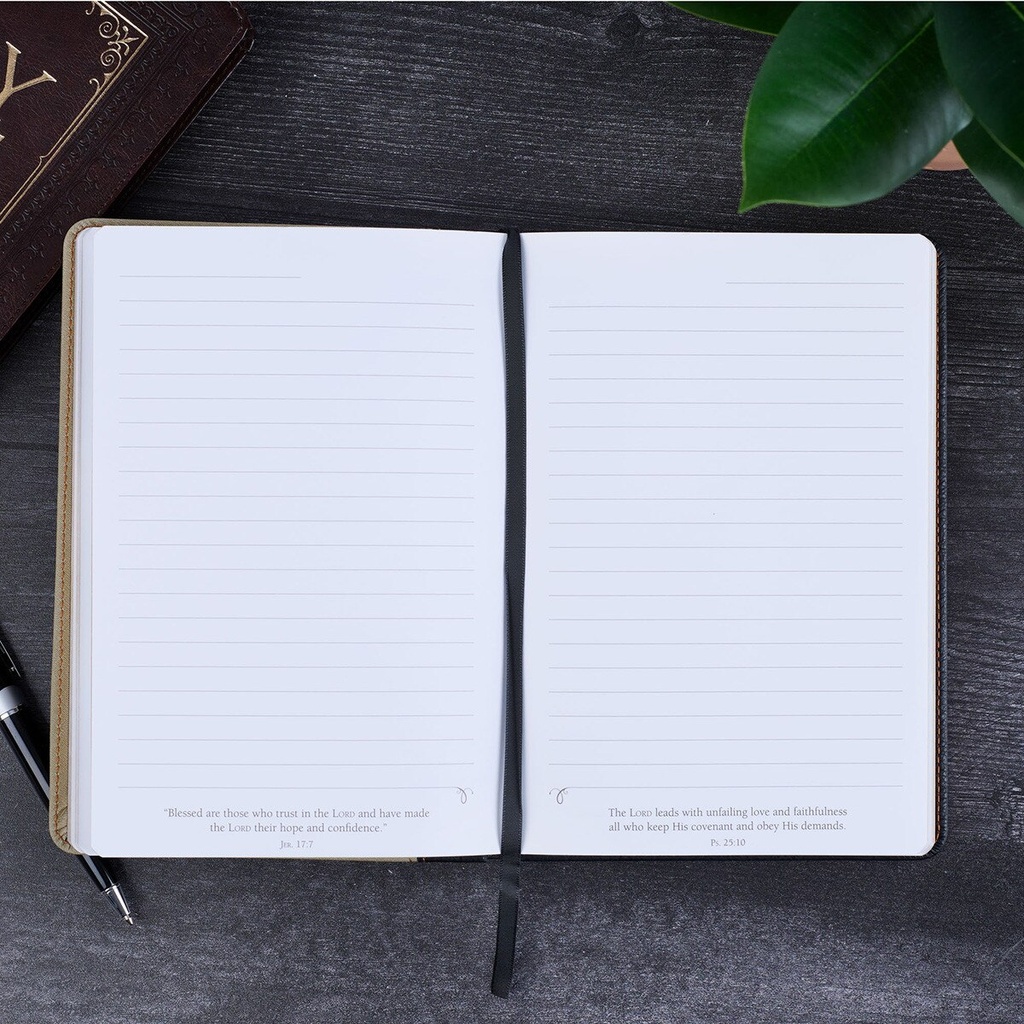 Journal Trust In The Lord Black & Sand w/Pen Holder