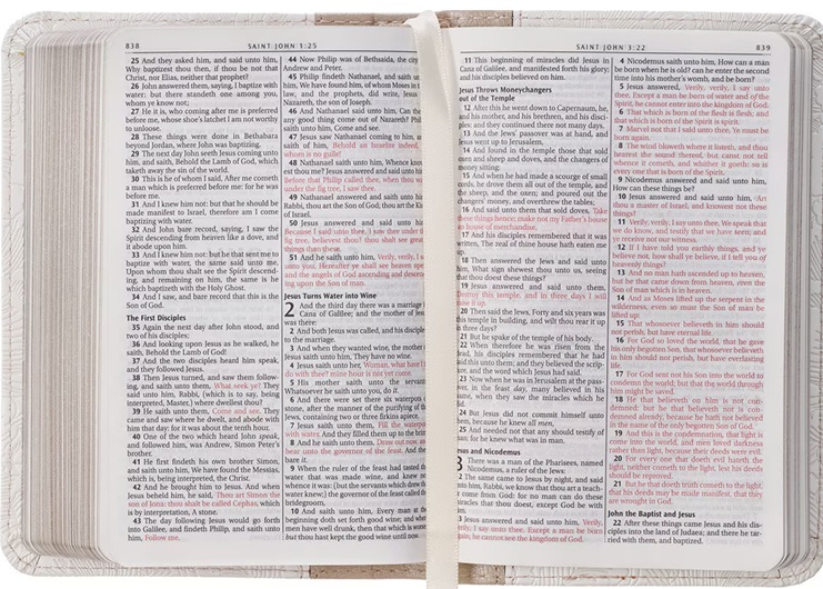 KJV Pocket Bible Ivory White Debossed Zip