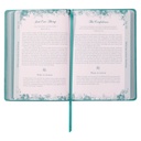 Living A Hope Filled Life 365 Day Devo Green