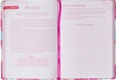 Moments With God For Teen Girls 100 Devo