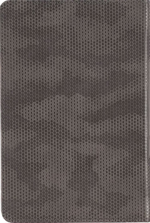 Pocket Bible Devotional For Guys Camo