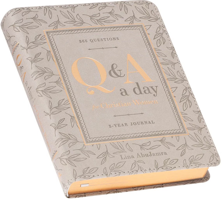 Q & A a Day 3 Year Journal For Christians