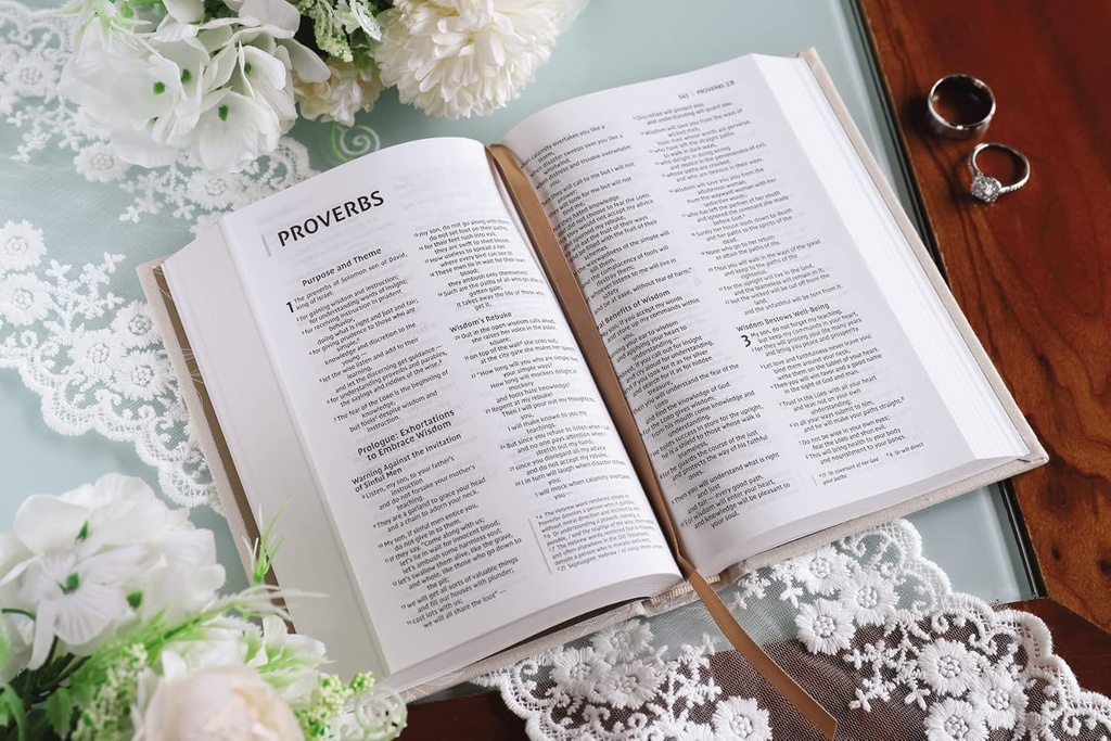 NIV Bride's Bible Cream H/C