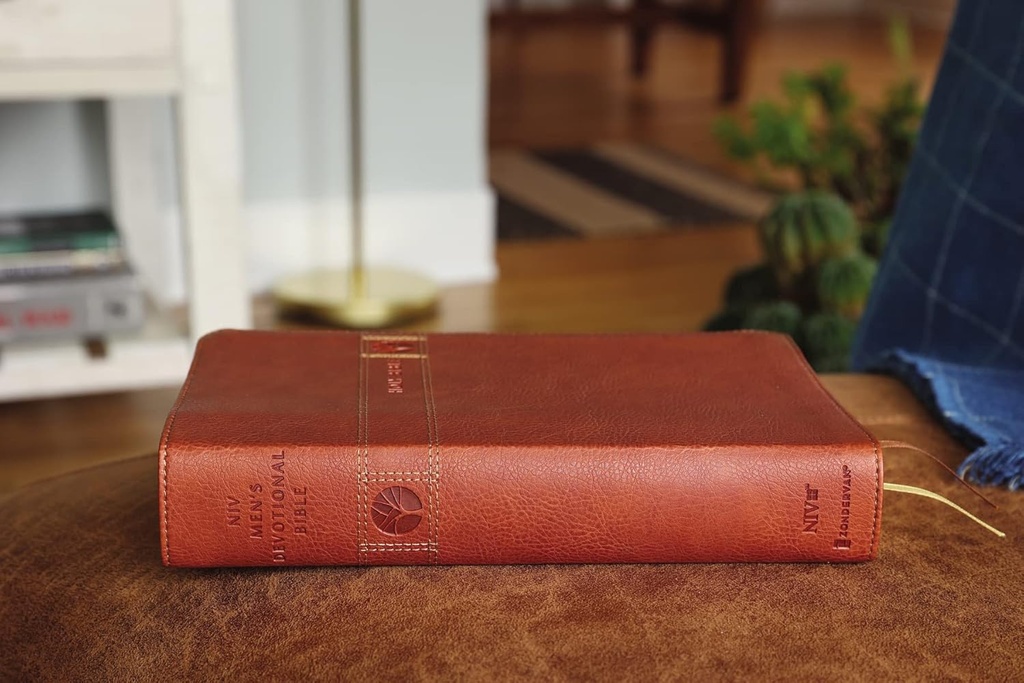 NIV Men's Devotional Bible Brown I/L