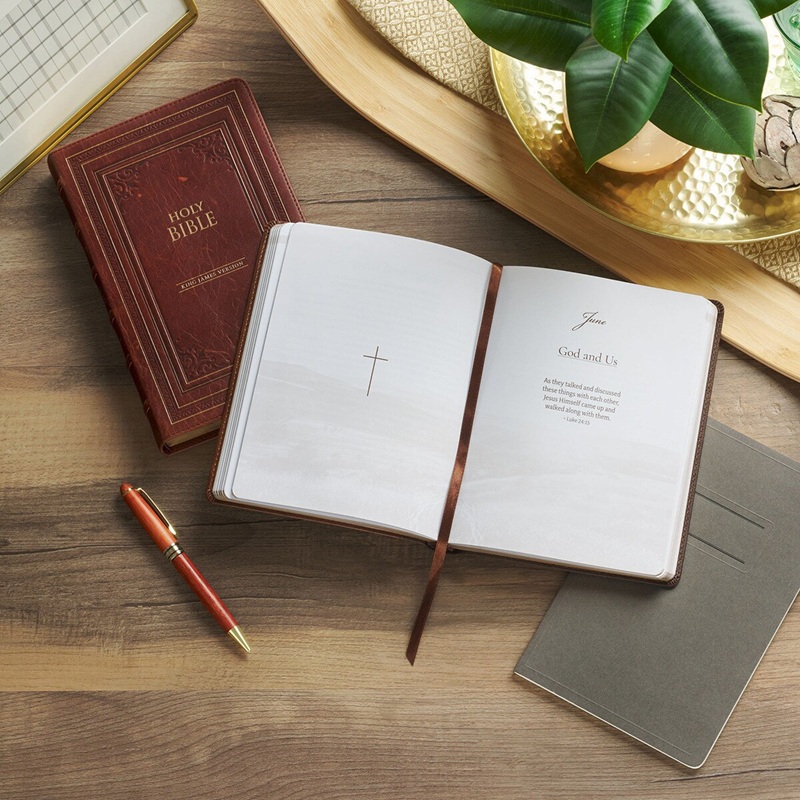 Daily Devotional Amazing Grace Two-Tone Brown Faux Leather