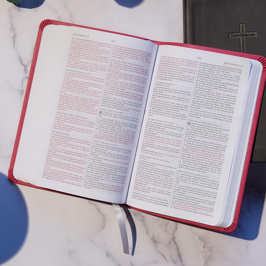 KJV Value Thinline Bible Compact Blue I/L
