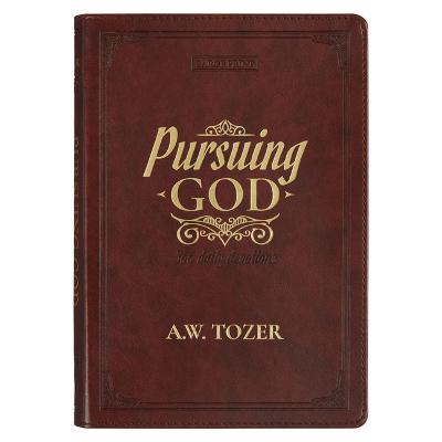 Pursuing God 366 Daily Readings