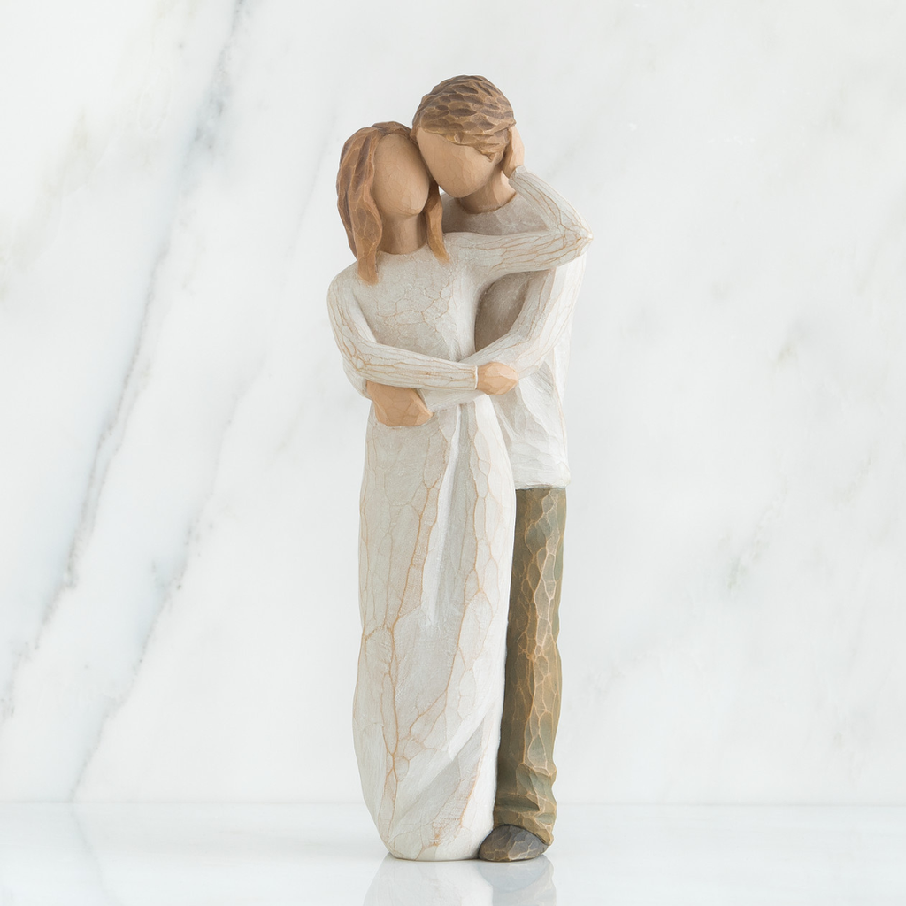 Figurine Together