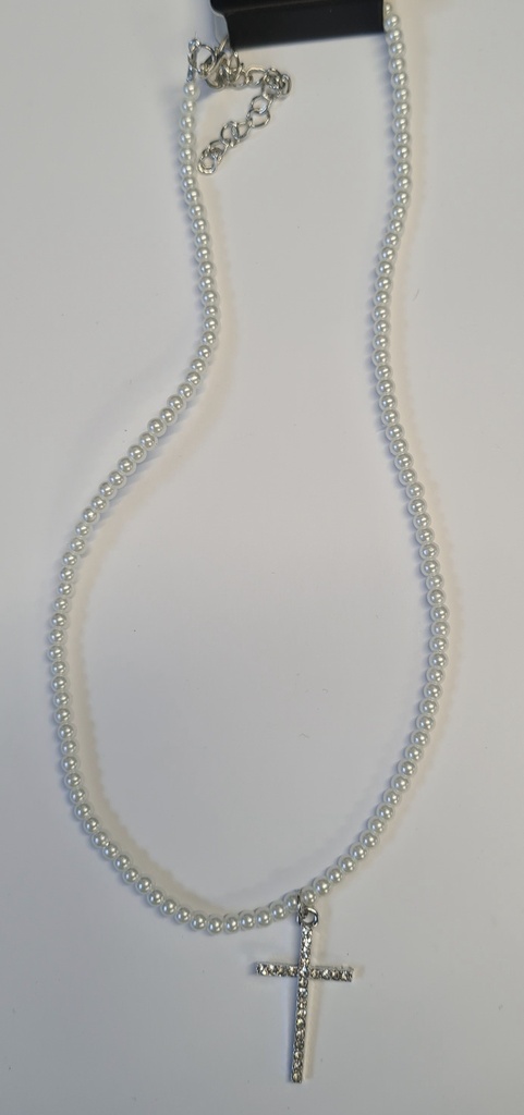 Necklace Cross on Pearl Silver