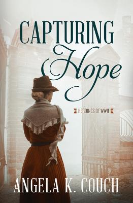 [9781636096919] Capturing Hope #12