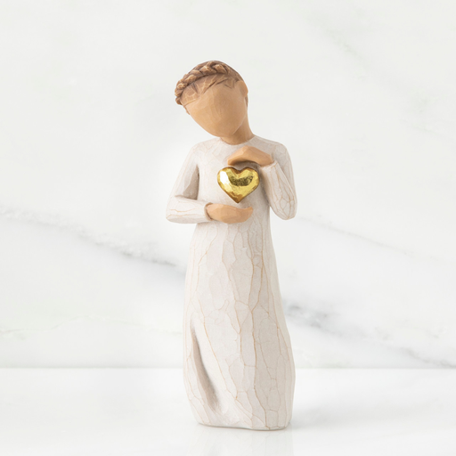 [26132] Figurine Keepsake Girl With Heart