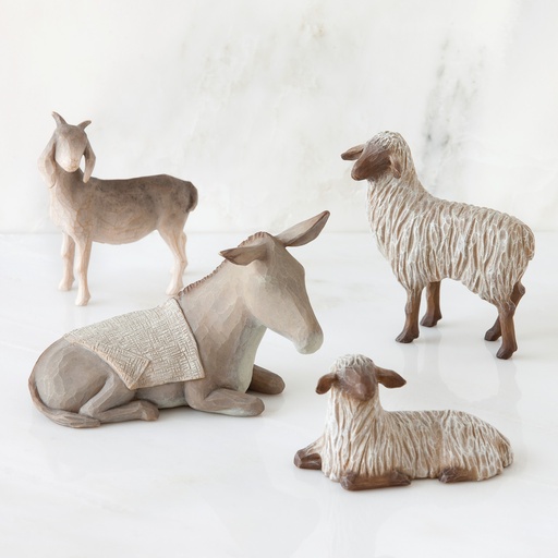 [27160] Nativity Sheltering Animals 4 Set