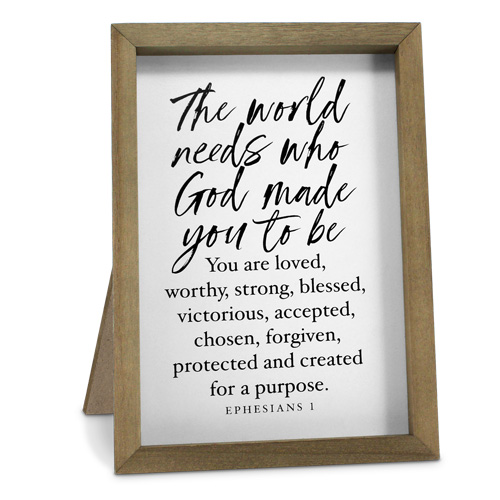 [40242L] Plaque The World Needs Framed MDF