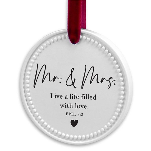 [12376L] Ornament Beaded Circle Mr & Mrs (06/25)